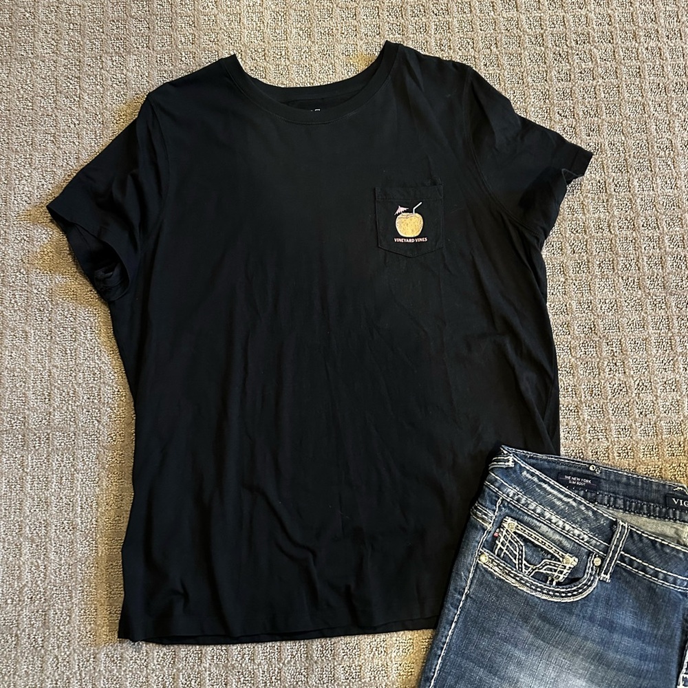 Vineyard Vines Black Short Sleeve Tee
